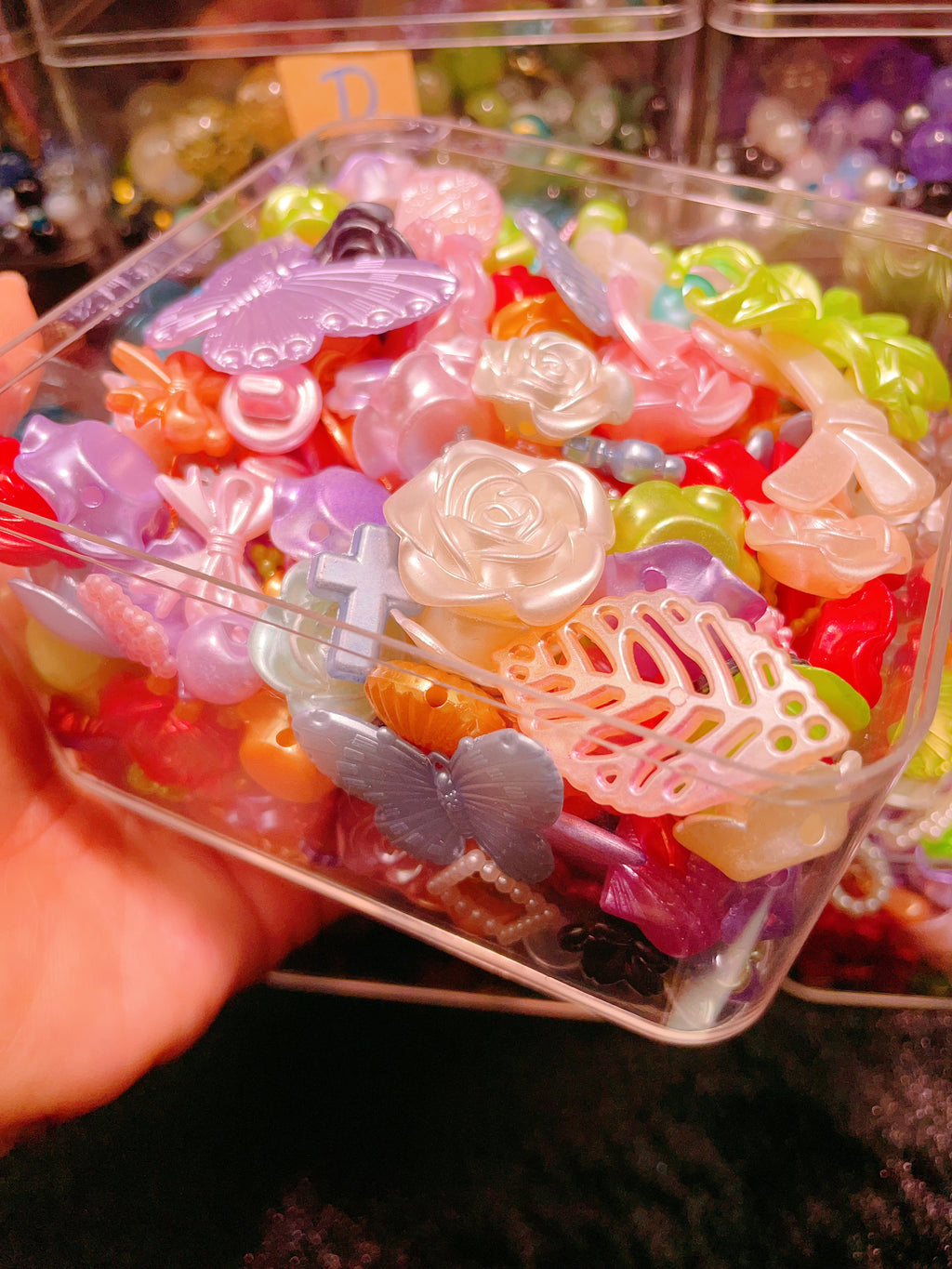 Irregular pearl sense beads for your phone cases and hair accessories