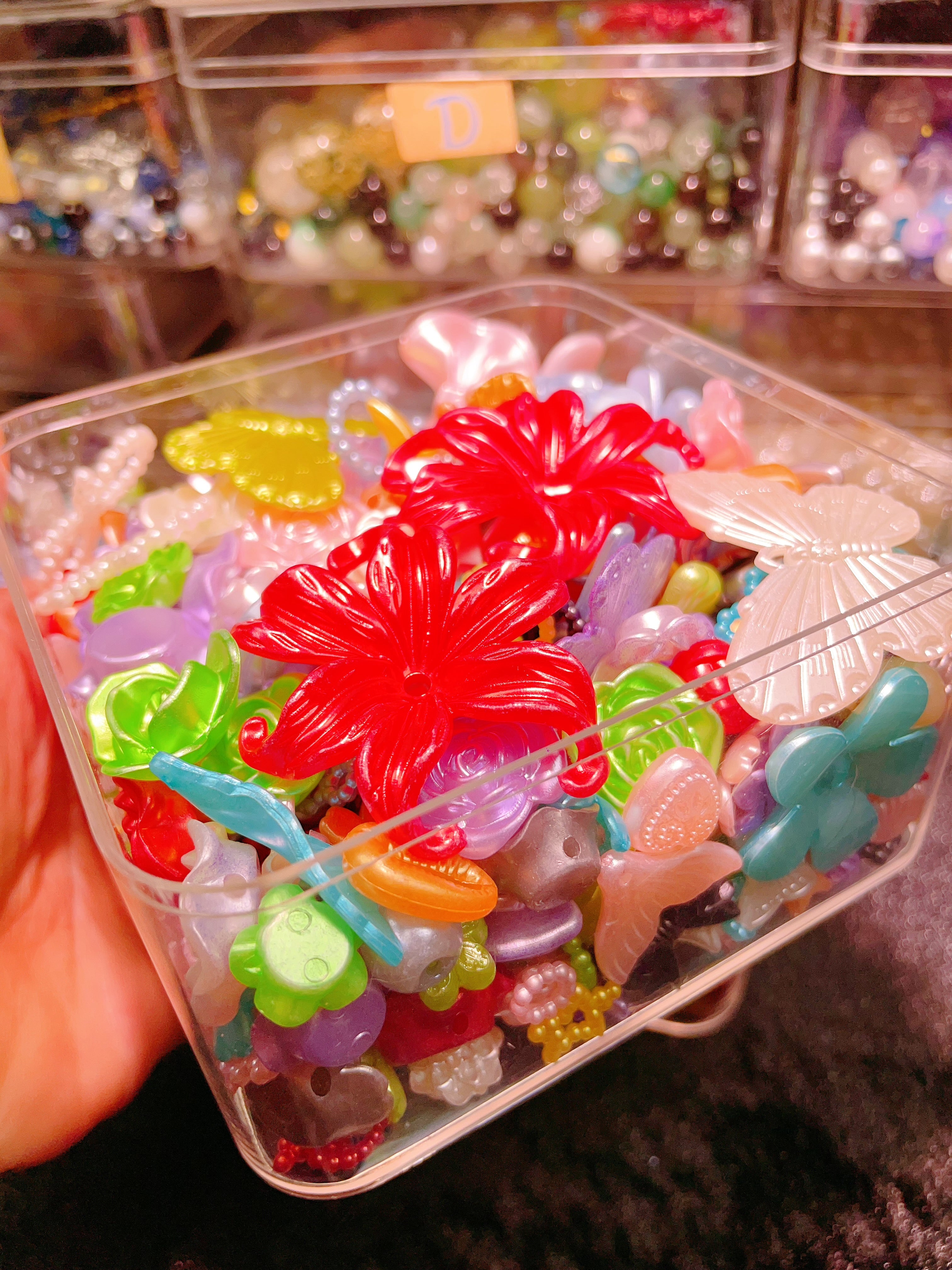 Irregular pearl sense beads for your phone cases and hair accessories